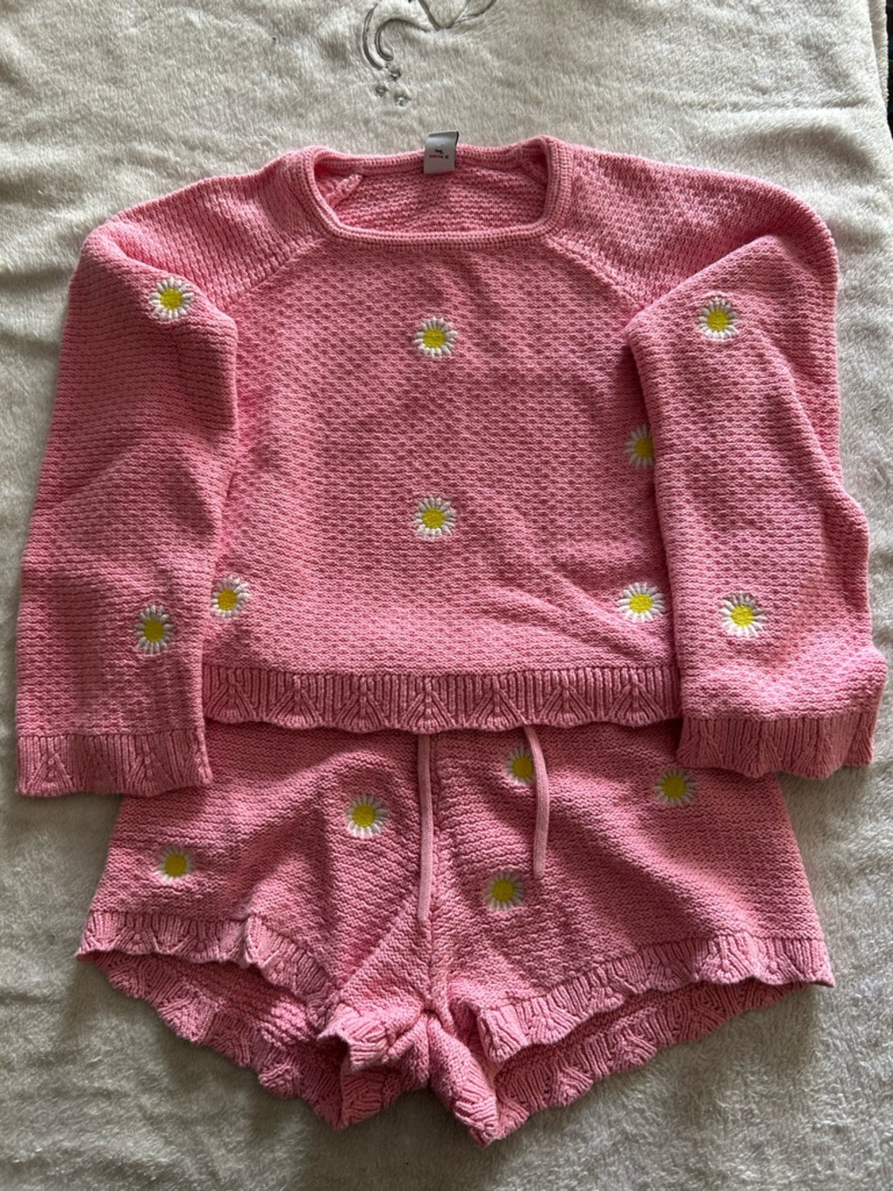 Old Navy Pink Daisy Knit Set